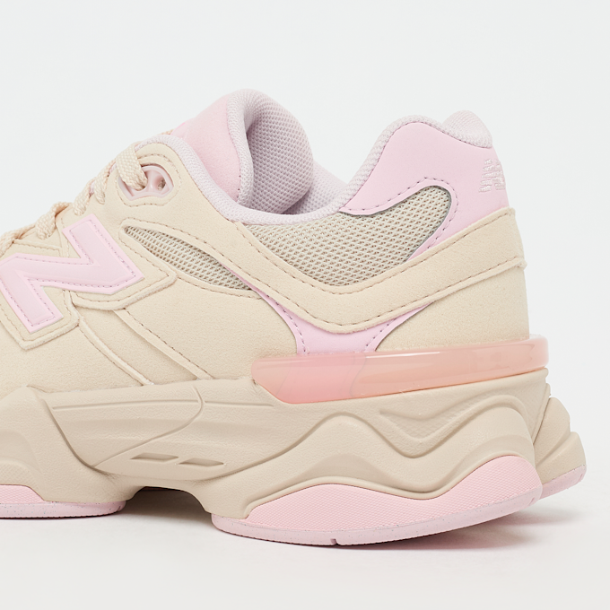 New Balance 9060 (GS) beż 84673 7