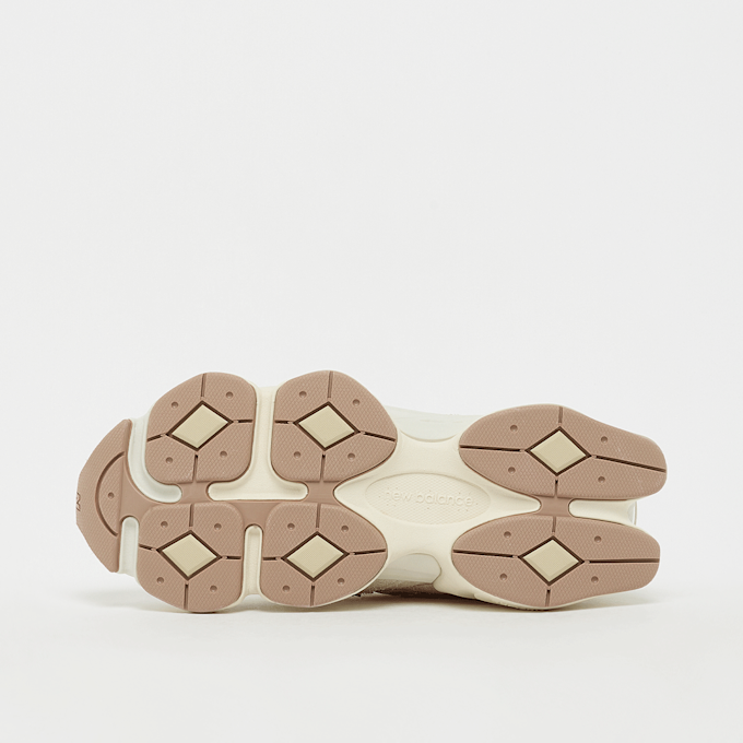New Balance 9060 beige 91132 4