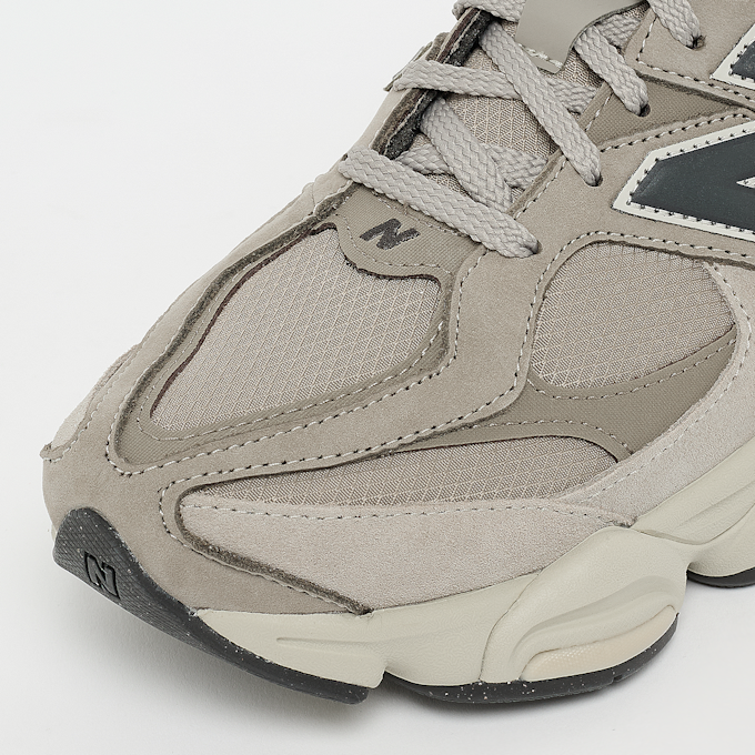 New Balance 9060 beige 91164 6
