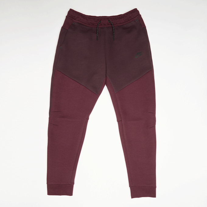 Nike Sportswear Tech Joggers crvena 91801 1