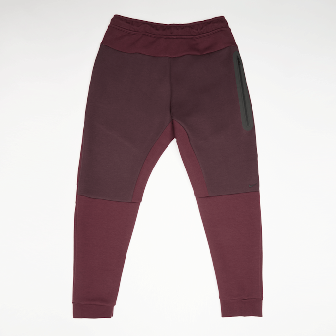 Nike   Sportswear Tech Joggers czerwony 91801 2