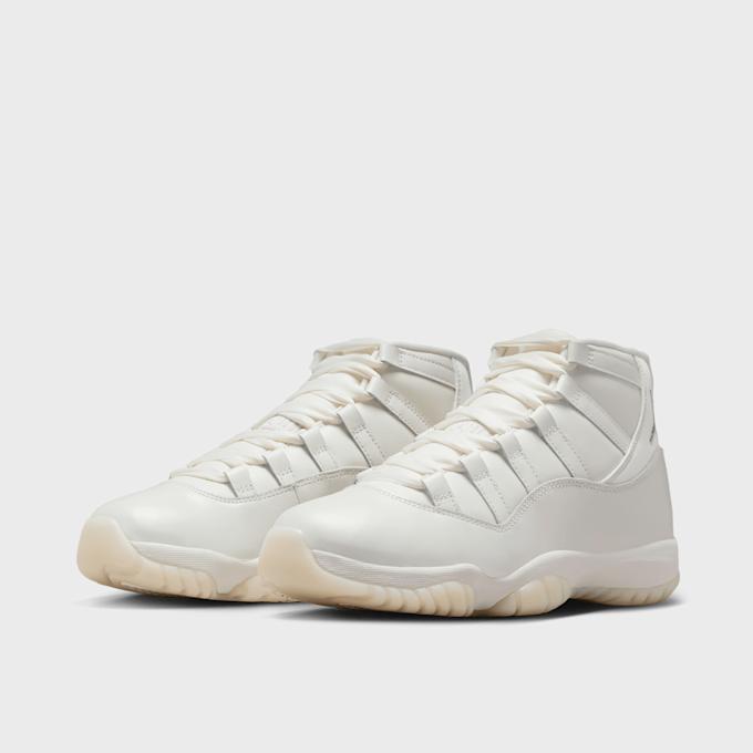 Jordan WMNS Air Jordan 11 Grand Finale branco 91854 3