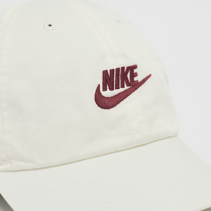 Nike   Club Unstructured Futura Wash Cap bež 91838 4