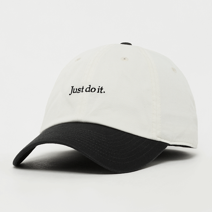 Nike Club Cap Just Do It biały 91839 1