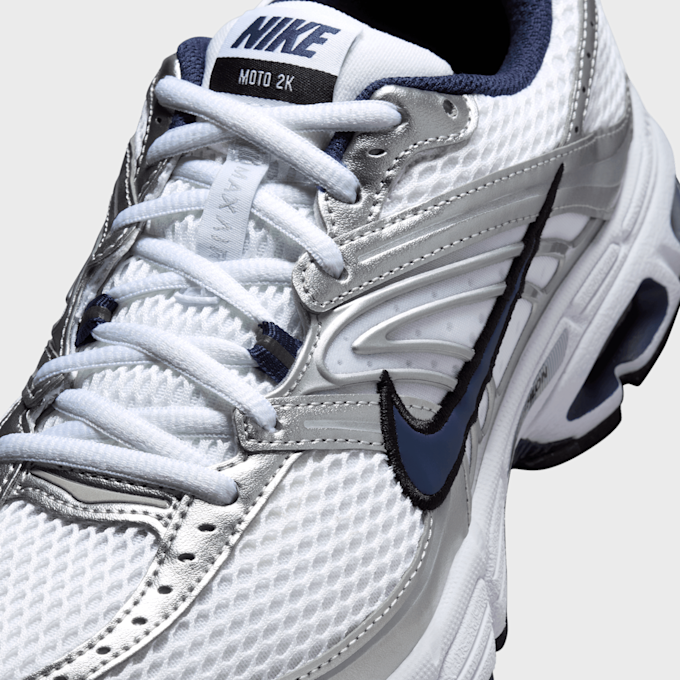 Nike WMNS Air Max Moto 2K bianco 91739 7