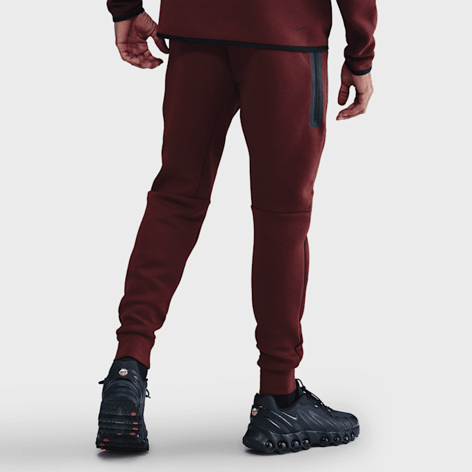Nike Tech Fleece Jogger crvena 92025 2