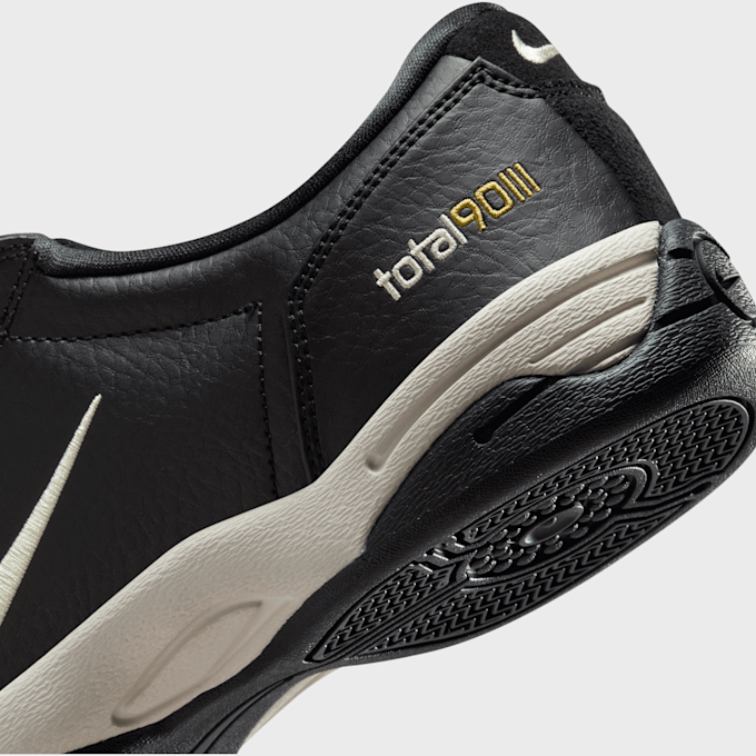 Nike Total 90 schwarz 92168 8