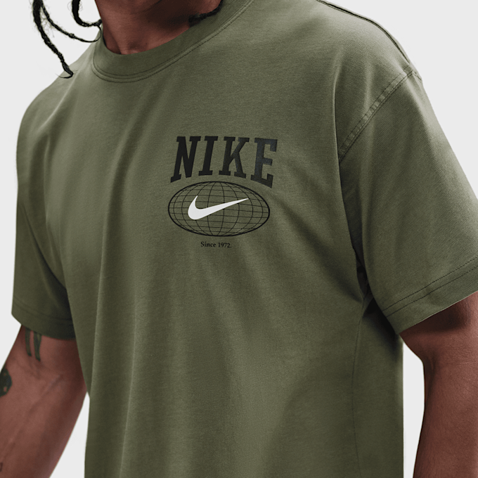 Nike Sportswear World Tee grün 92279 3