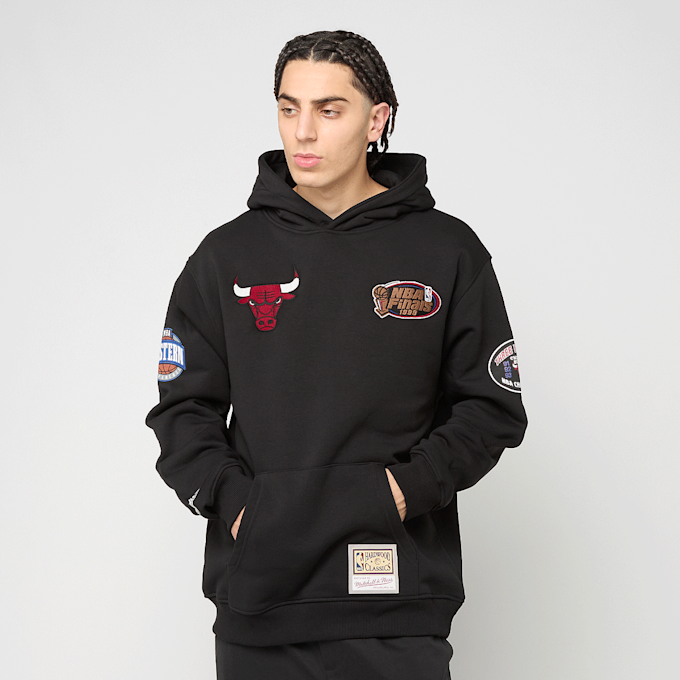 Mitchell & Ness NBA Black Out Collection Hoodie Chicago Bulls schwarz 92334 1