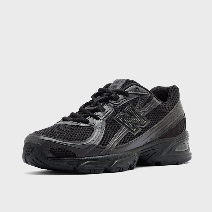 New Balance 740 nero 92755 3