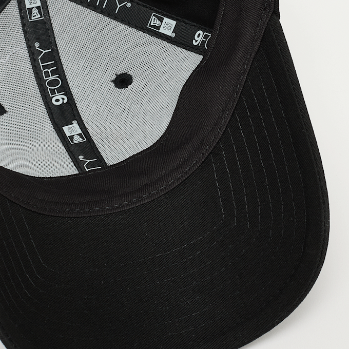 New Era FEMALE 9FORTY Metallic Logo MLB New York Yankees schwarz 92966 3