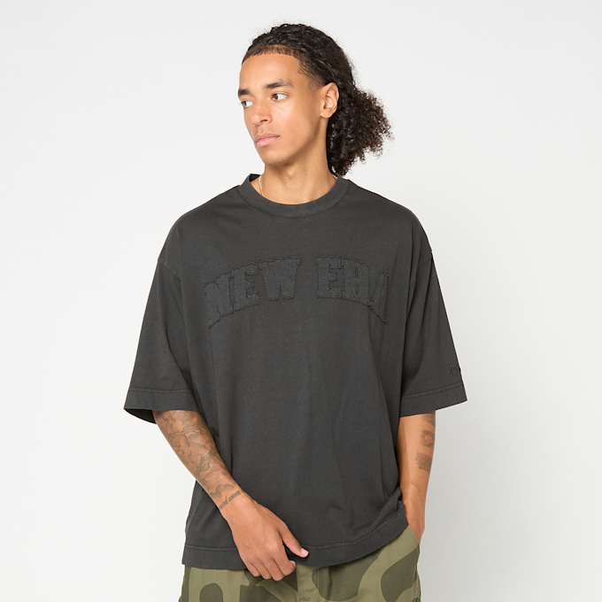 New Era Washed Oversized Tee nero 93060 1