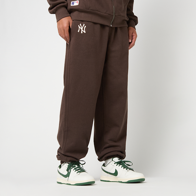 New Era MLB Midi Le Jogger New York Yankees marrone 93067 1