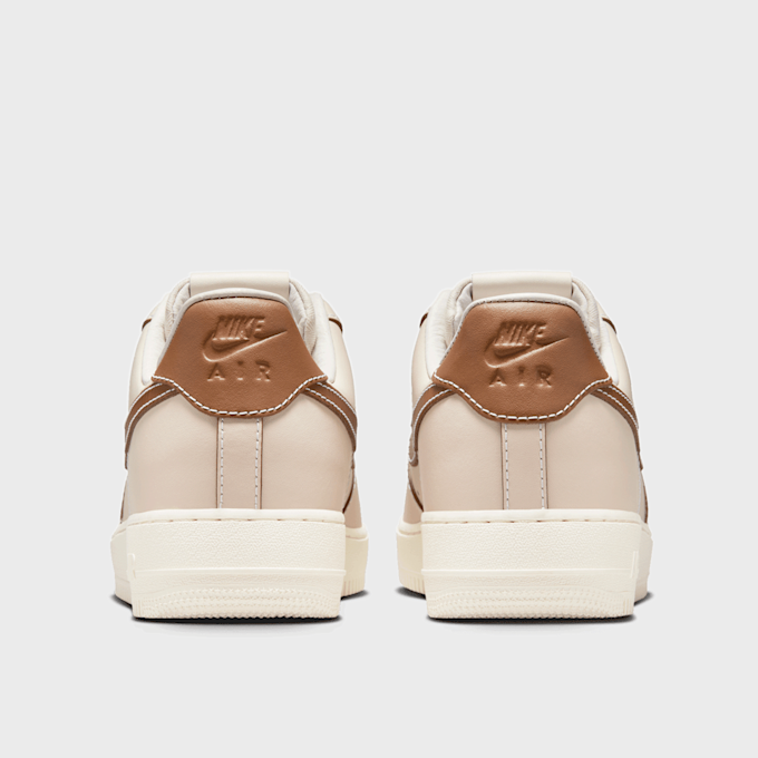 Nike Air Force 1 ´07 beige 93092 5