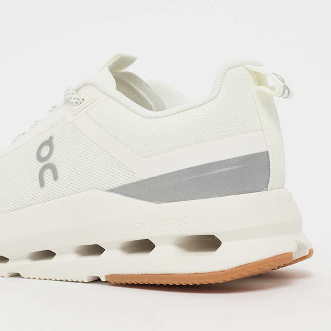 On Cloudnova Youth (GS) blanco 93106 7