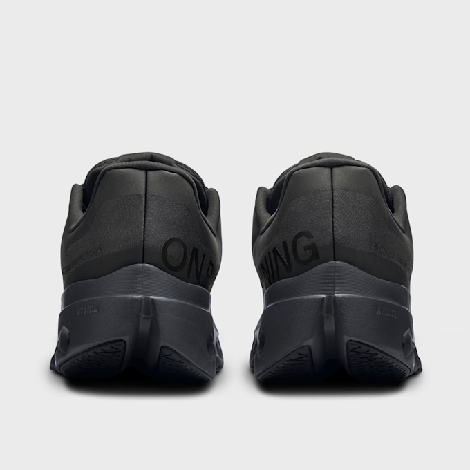 On Cloudsurfer Next noir 93299 4