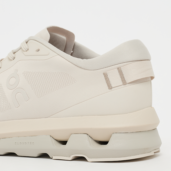 On Cloudzone beige 93304 7
