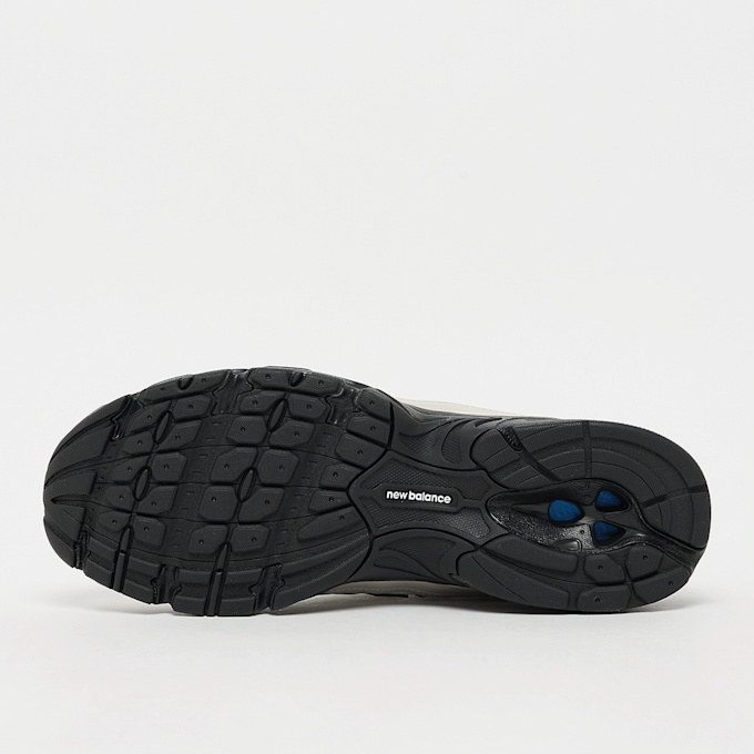 New Balance 740 bež 93686 4