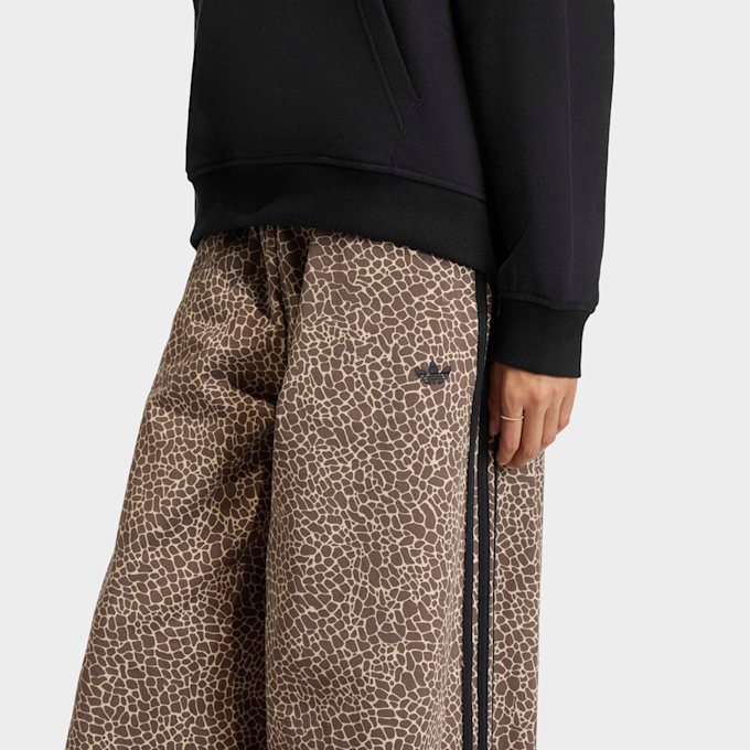 adidas Originals Firebird Oversized All Over Print Denim Pants smeđa 93774 3