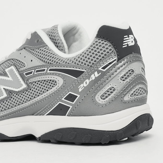 New Balance WMNS 204L grigio 93840 7