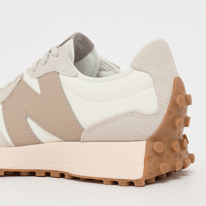 New Balance WMNS 327 beige 93841 7