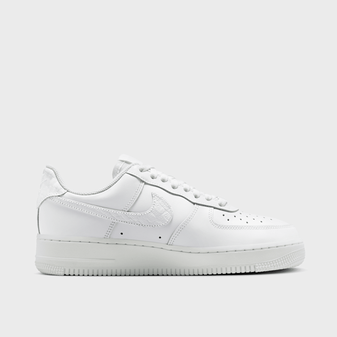 Nike WMNS Air Force 1 '07 SE wit 94450 2
