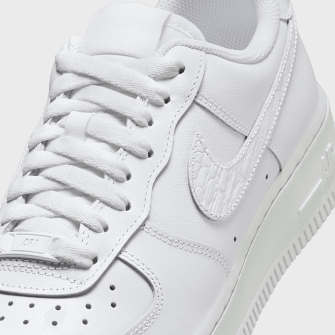 Nike   WMNS Air Force&nbsp;1 '07 SE weiß 94450 7