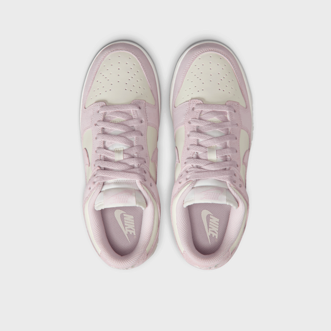 Nike WMNS Dunk Low SE różowy 94454 6