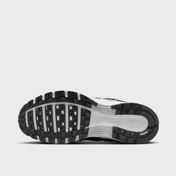 Nike   WMNS P-6000 gris 94457 5