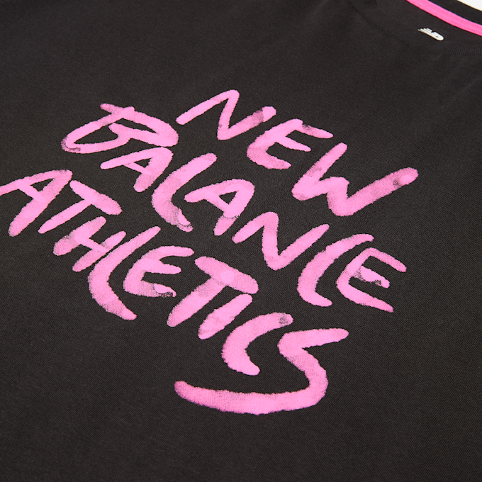 New Balance Athletics Graffiti Graphic Tee schwarz 94398 3