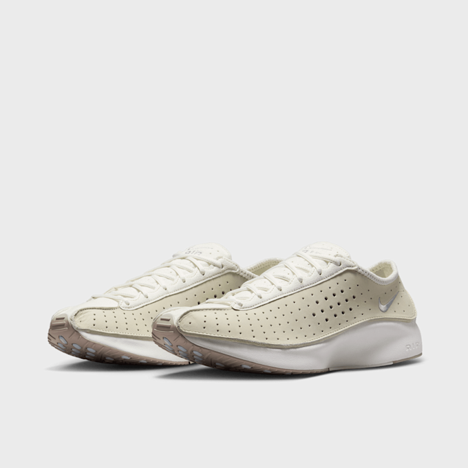 Nike WMNS Air Superfly beż 94400 4