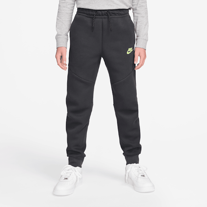 Nike Sportswear Tech Fleece Jogger grijs 94609 1