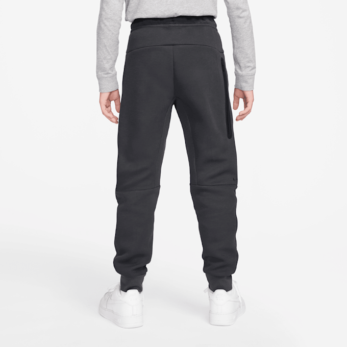 Nike Sportswear Tech Fleece Jogger grau 94609 2