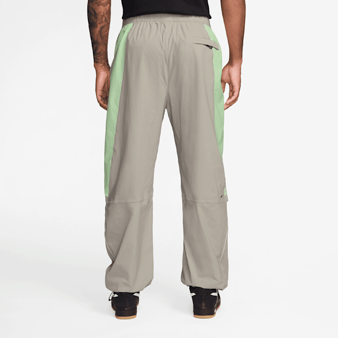 Nike Tech Woven Pro Oversized Pant beż 94541 2
