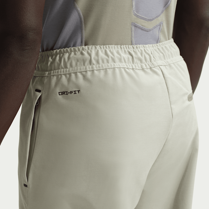 Nike Sportswear Tech Knit Utility Pants zelena 94543 5