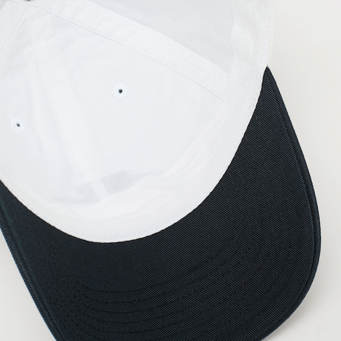 Nike Club Unstructured Futura Wash-Cap bianco 94639 3