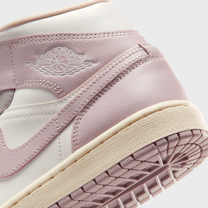 Jordan WMNS Air Jordan 1 Mid bianco 94661 8