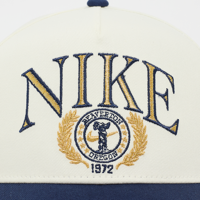 Nike Rise Cap Structured A-Frame Graphics beige 94872 5