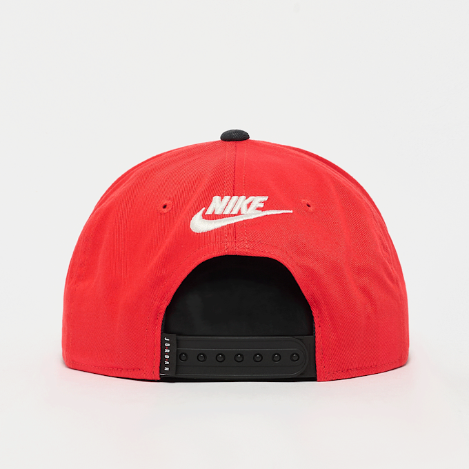 Jordan Pro Cap FB DC Essential 6 Panel rouge 94755 2
