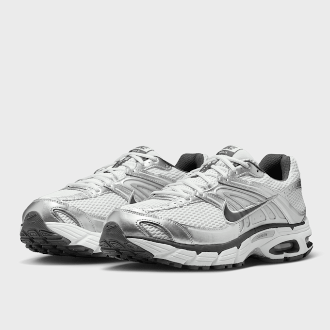 Nike Air Max Moto 2K biały 94736 3