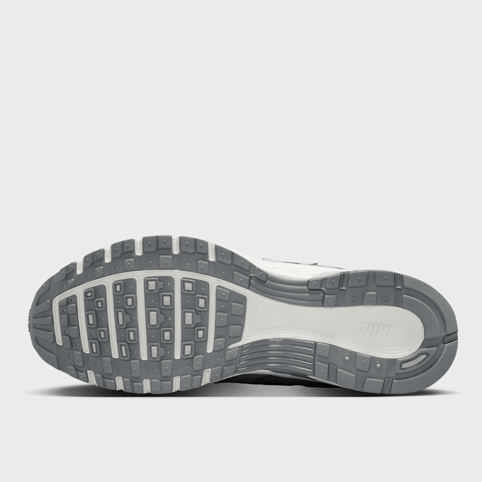 Nike P-6000 grau 94743 5