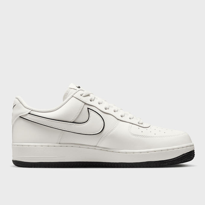 Nike Air Force 1`07 LV8 beige 94745 2