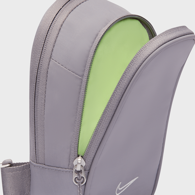 Nike Sportswear Commute Crossbody Bag grigio 94693 4