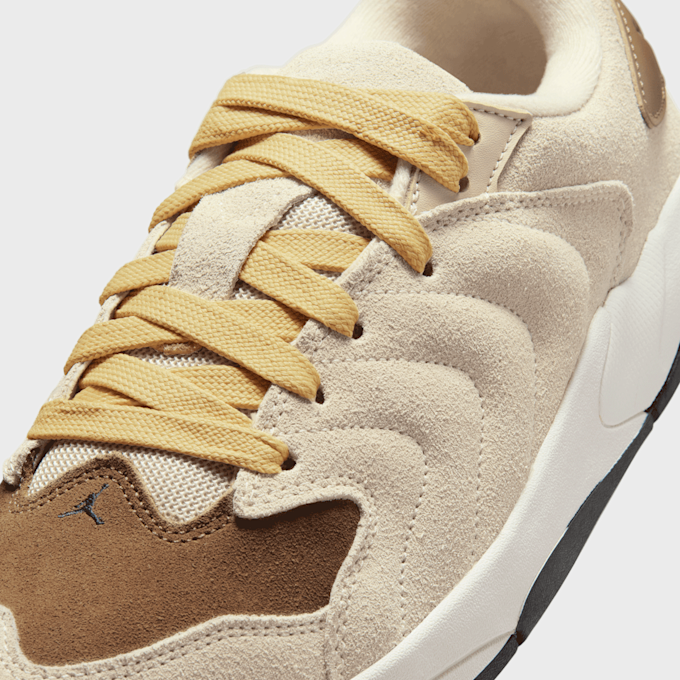 Jordan Air Jordan MVP 92 BG beige 94871 7