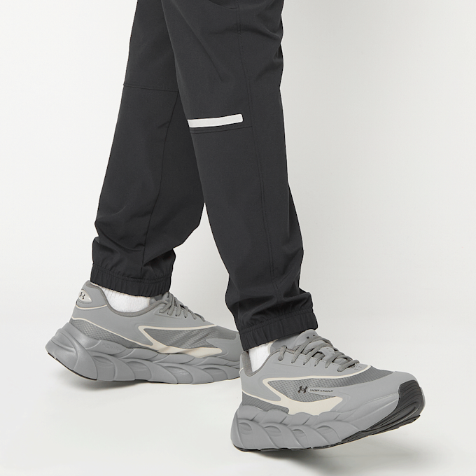 Under Armour Tech Utility Woven Pants czarny 94884 4