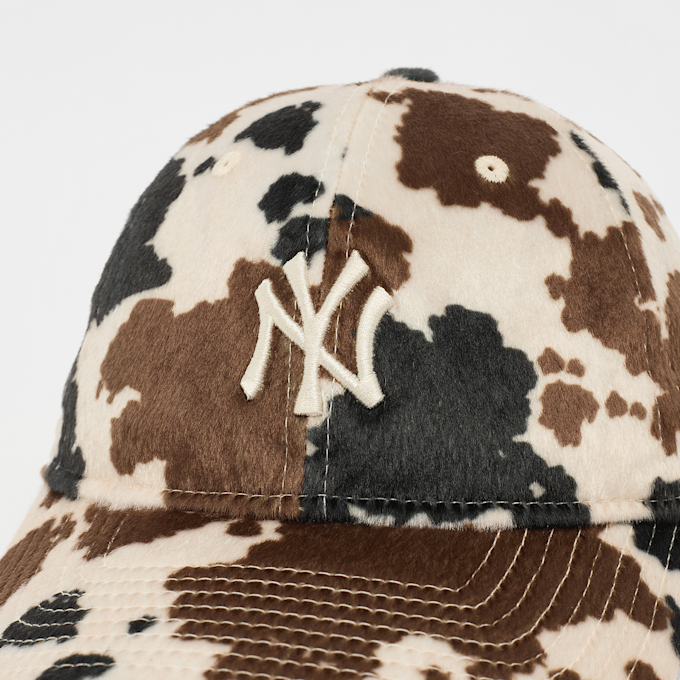 New Era 9TWENTY Animal Print MLB New York Yankees smeđa 95113 4