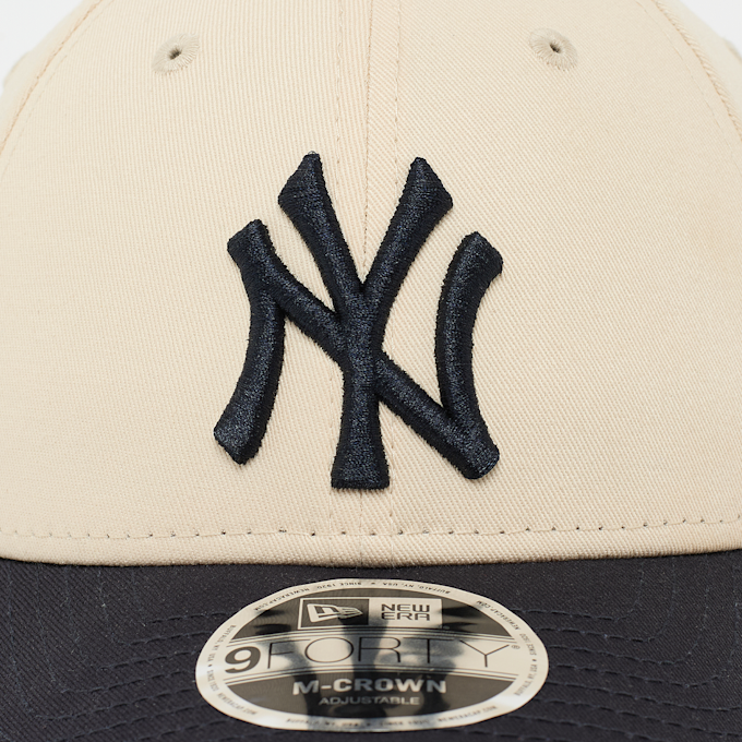 New Era 9Forty M-Crown MLB New York Yankees beige 95464 4