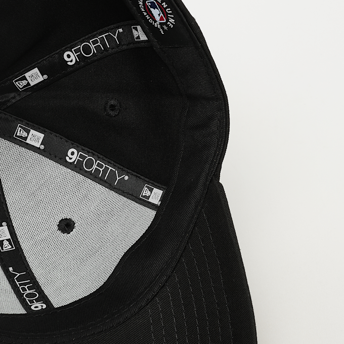 New Era Female 9Forty Animal Infill MLB New York Yankees schwarz 95468 3