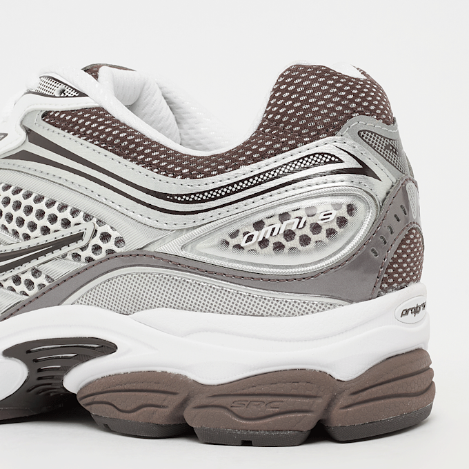 Saucony Progrid Omni 9 branco 96095 7