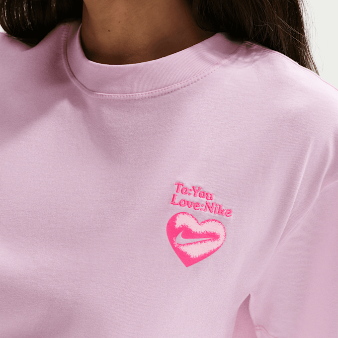 Nike Sportswear Valentines Boxy Oversize Tee lichtroze 96915 3
